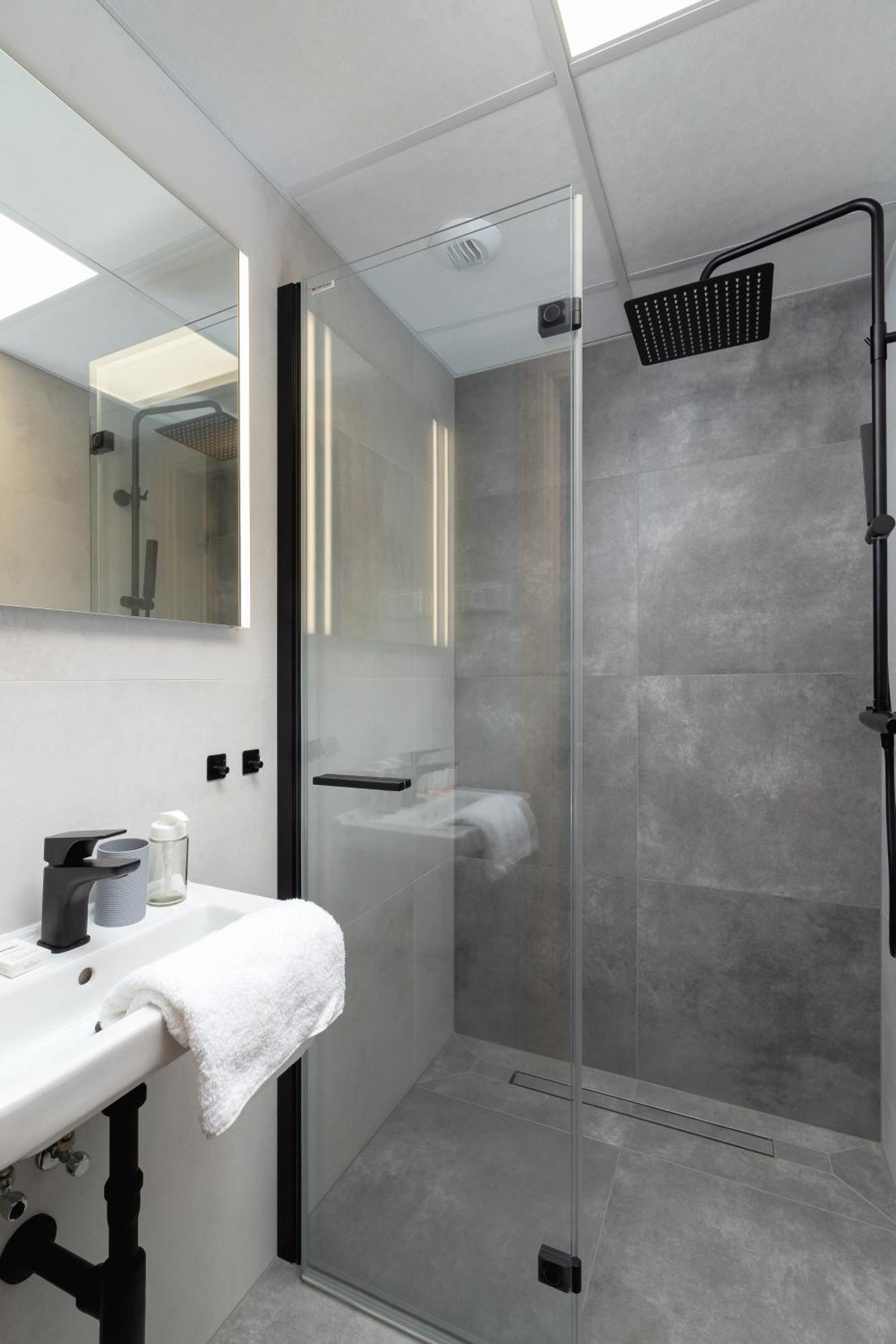 Modern Studios With Air Conditioning In Downtown Krakow By Noclegi Renters Exterior foto