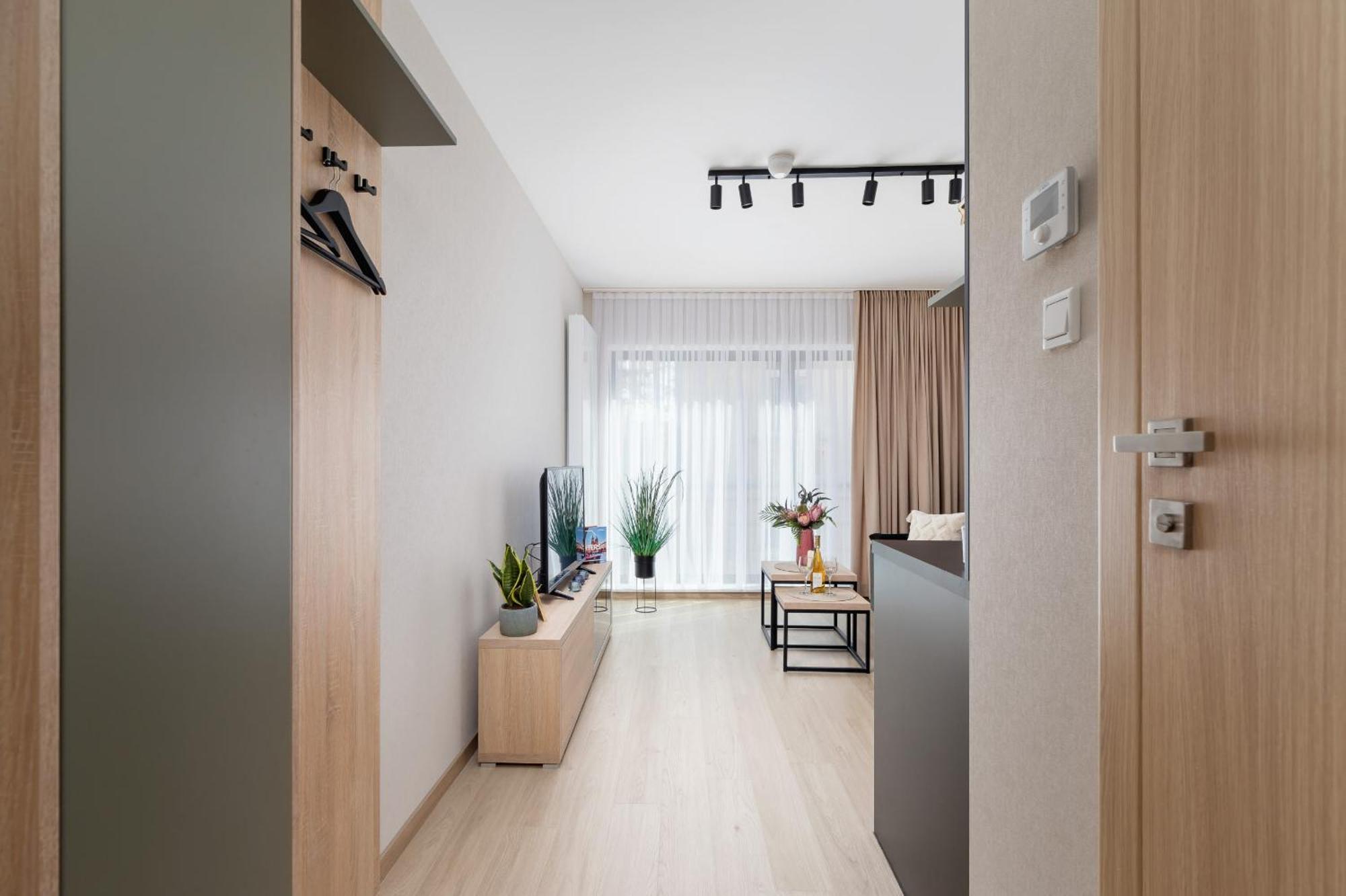 Modern Studios With Air Conditioning In Downtown Krakow By Noclegi Renters Exterior foto